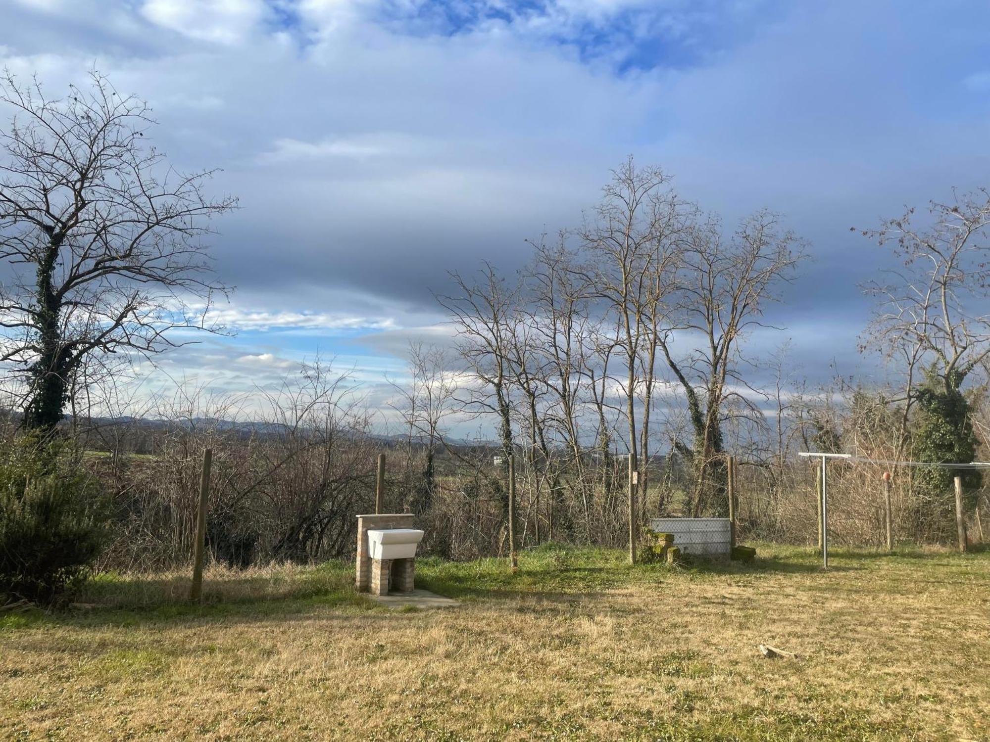 Casa Gatti: Villa Con Giardino Con Accesso Indipendente Rivanazzano Terme Bagian luar foto